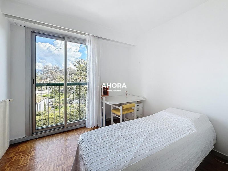 Appartement - 89 m² - 4 pièces