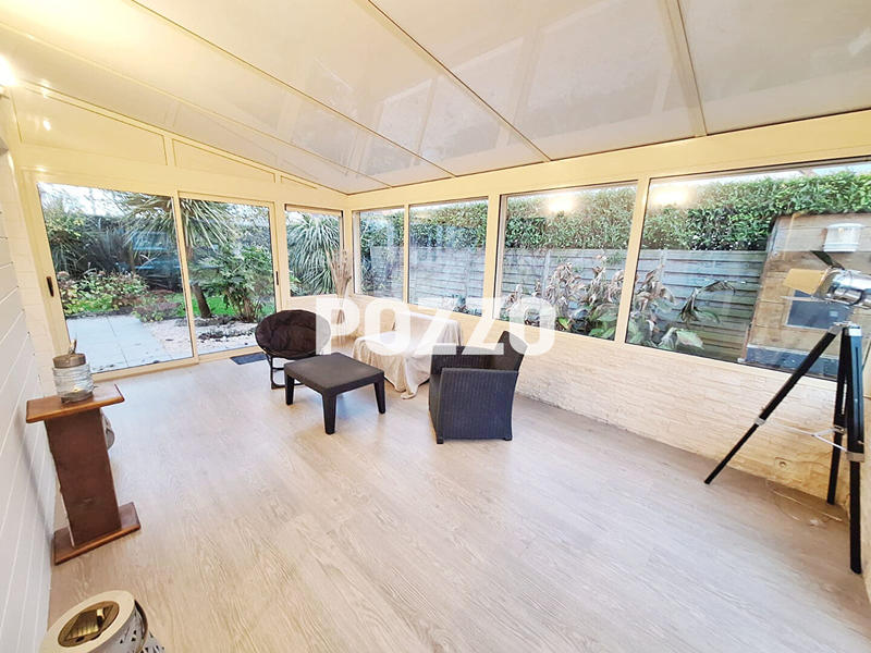 Maison - 181 m² - 8 pièces