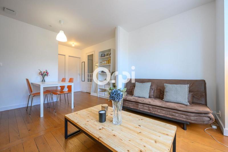 Appartement - 49 m² - 3 pièces