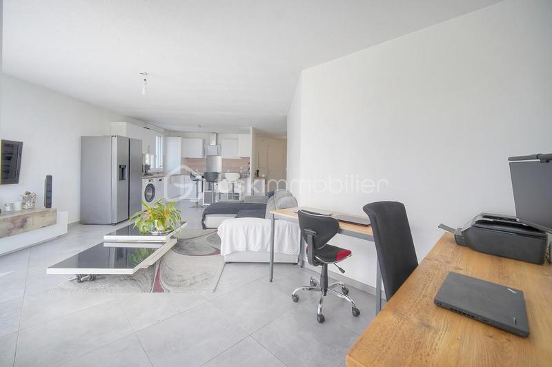 Appartement - 79 m² - 4 pièces