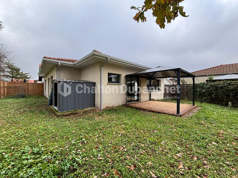 Maison - 99 m² - 5 pièces