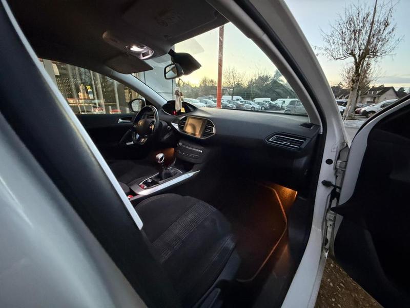 Peugeot 308 Sw II 1.6 Bluehdi 120 Ch Garantie 6 Mois / Reprise Possible