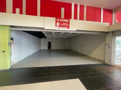 Local commercial - 165 m² - 1 pièce