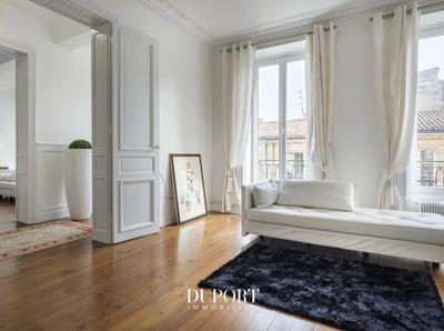 Appartement - 145 m² - 4 pièces