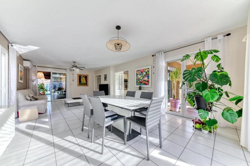 Maison - 133 m² - 5 pièces