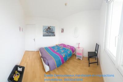 Appartement - 77 m² - 5 pièces