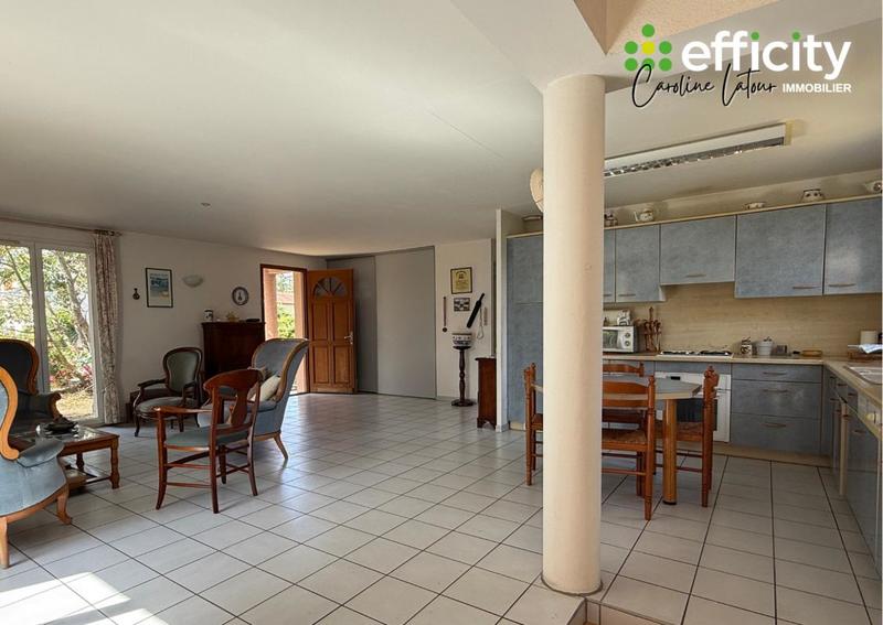 Maison - 127 m² - 6 pièces