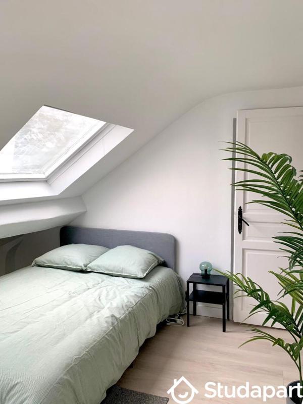 Chambre - 11 m² - 1 pièce