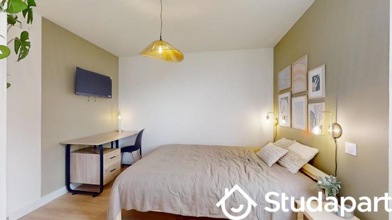 Chambre - 9 m² - 1 pièce