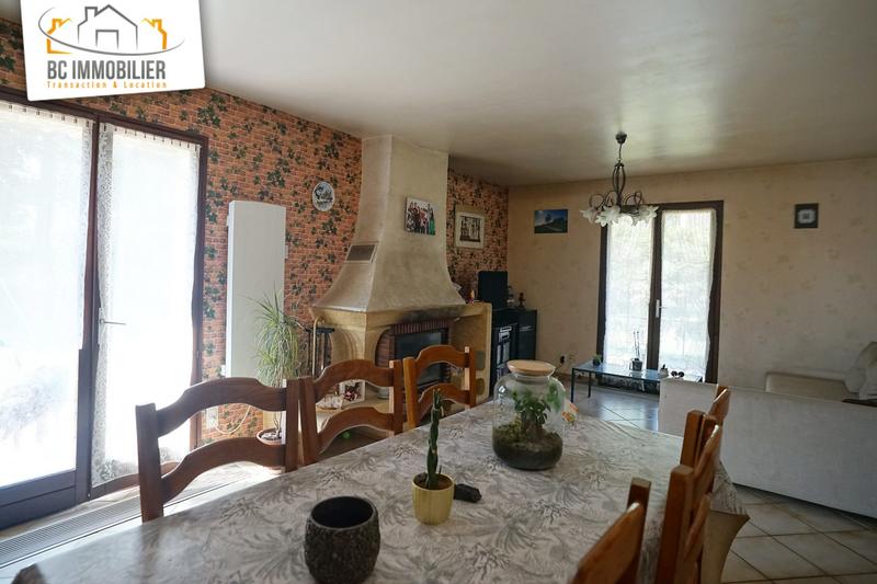 Maison - 143 m² - 8 pièces