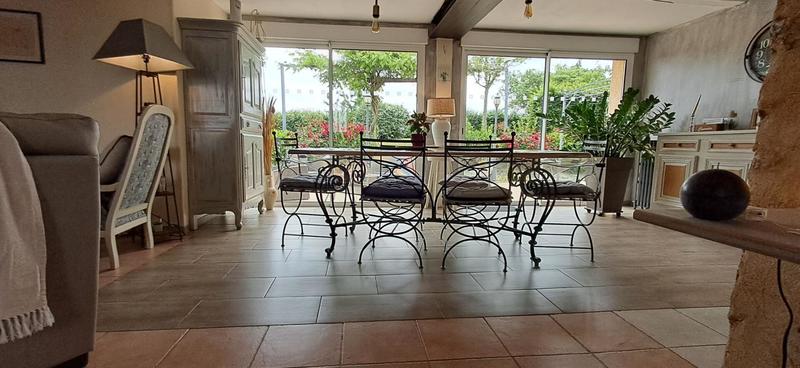 Maison - 162 m² - 6 pièces