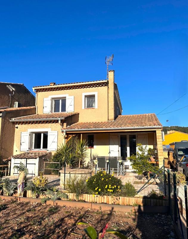 Villa - 84 m² - 4 pièces