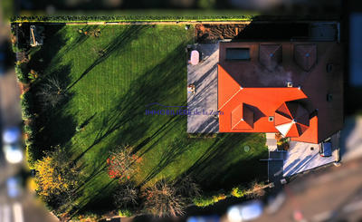 Maison - 196 m² - 8 pièces