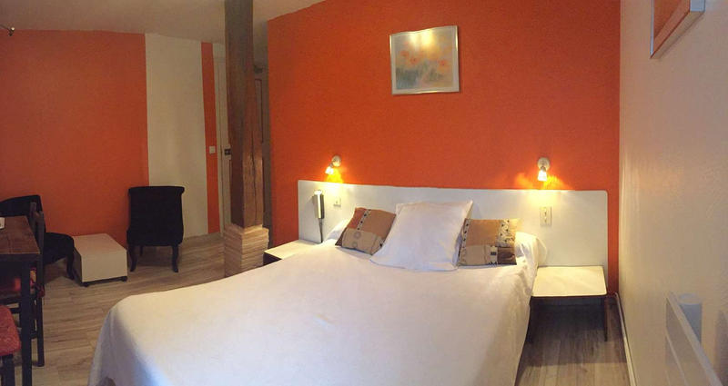 Maison - 450 m² - 10 pièces