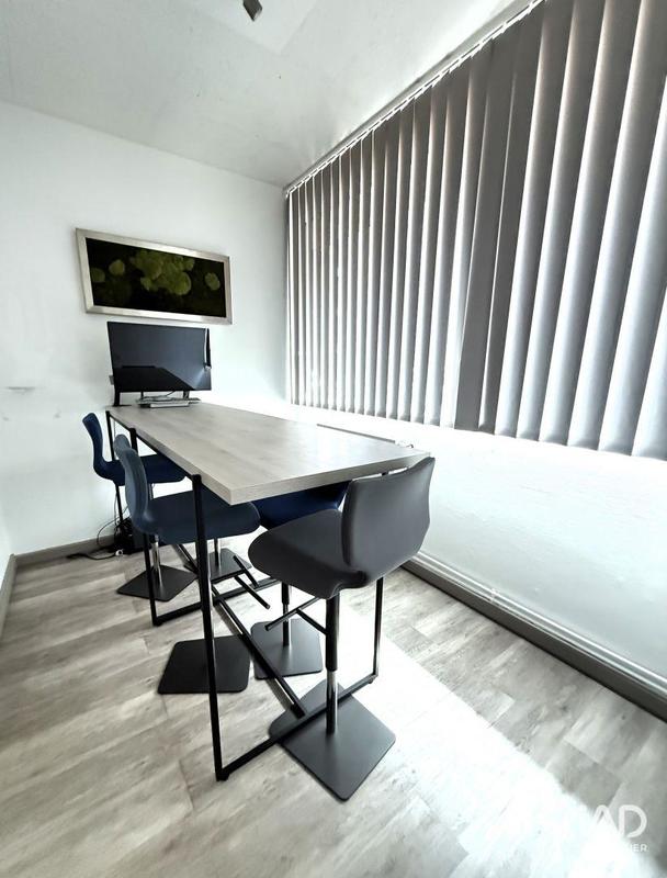 Bureau - 80 m² - 4 pièces