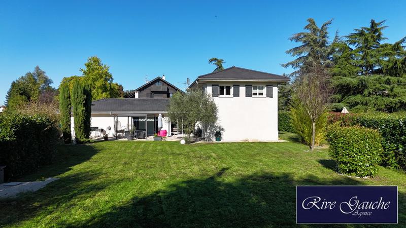 Maison - 152 m² - 6 pièces