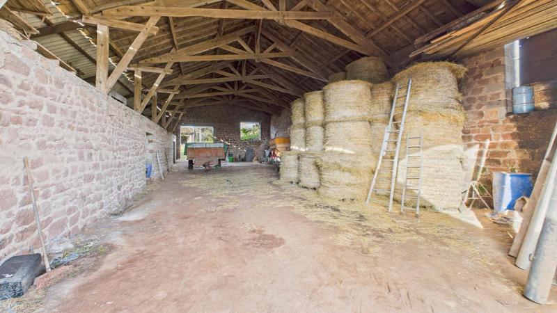 Corps de ferme - 142 m² - 6 pièces