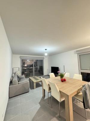 Appartement - 65 m² - 3 pièces