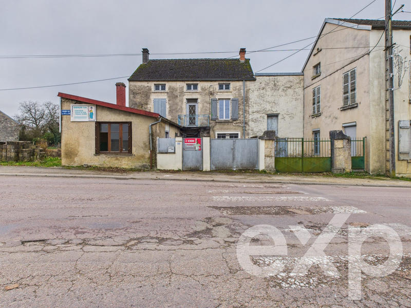 Maison traditionnelle - 151 m² - 5 pièces