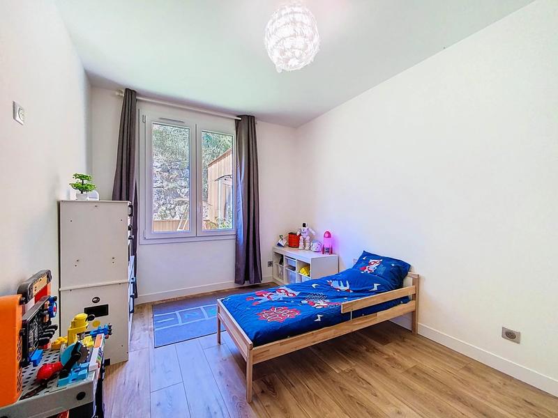 Villa - 185 m² - 7 pièces