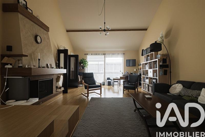 Maison - 110 m² - 8 pièces