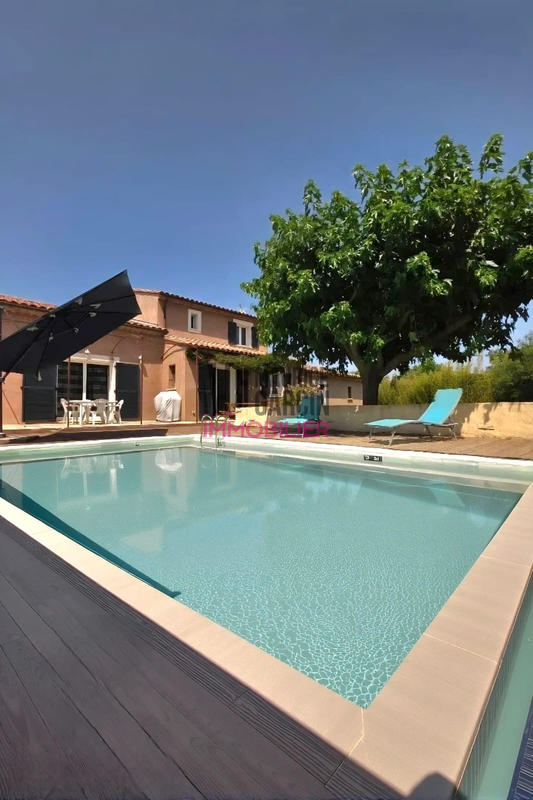 Maison - 130 m² - 4 pièces