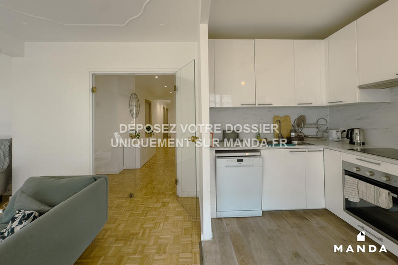 Chambre - 14 m² - 7 pièces