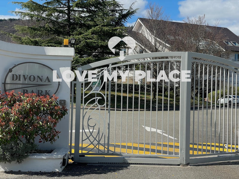 Appartement - 106 m² - 4 pièces