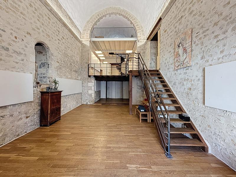 Maison - 180 m² - 4 pièces