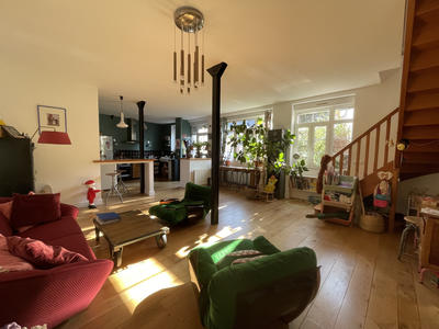 Appartement - 103 m² - 3 pièces