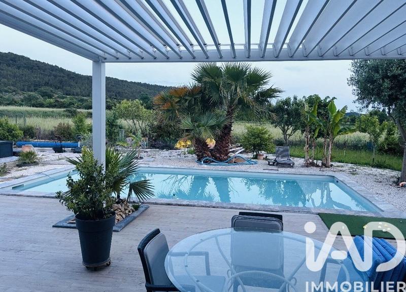 Maison - 110 m² - 4 pièces