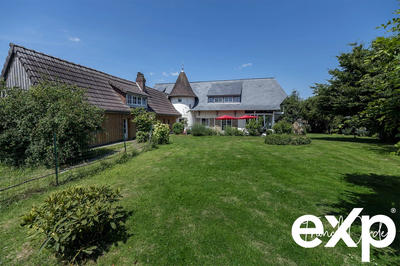 Maison - 280 m² - 11 pièces