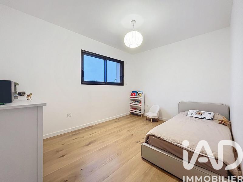 Maison - 121 m² - 6 pièces