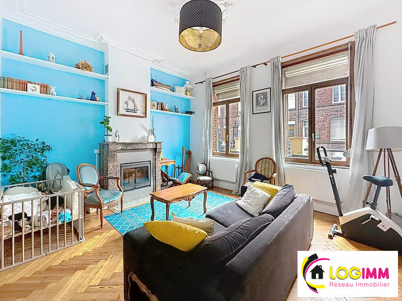 Maison - 170 m² - 9 pièces