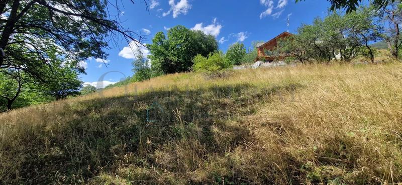 Terrain constructible - 950 m²