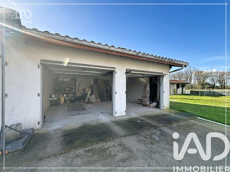 Maison - 224 m² - 10 pièces