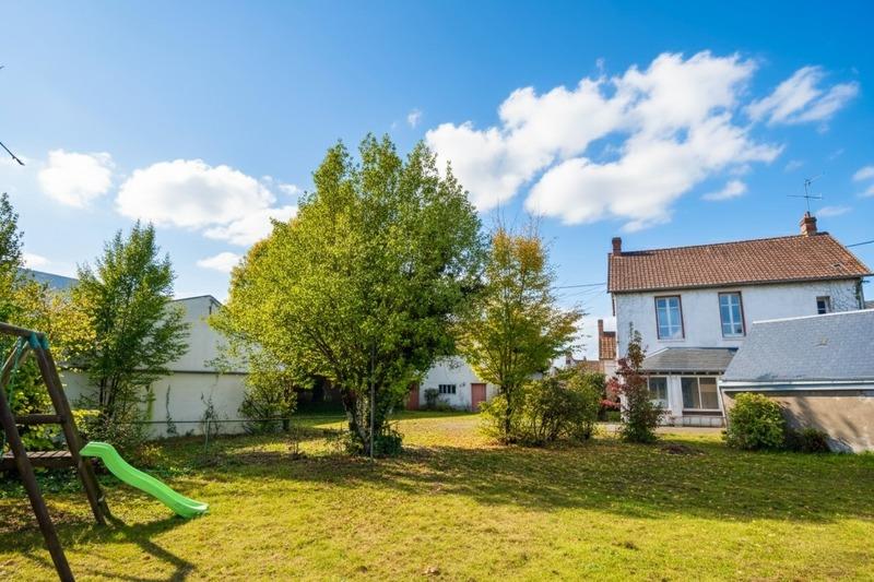 Maison - 161 m² - 5 pièces