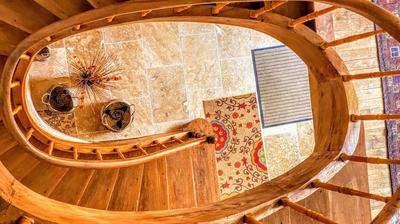 Maison - 560 m² - 13 pièces