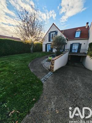 Maison - 112 m² - 5 pièces