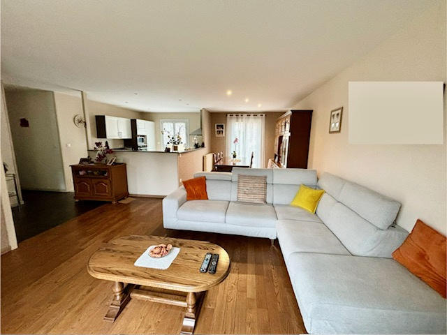 Maison - 87 m² - 5 pièces