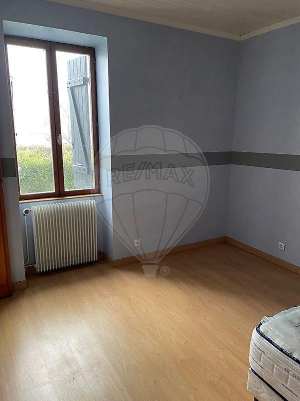 Maison - 128 m² - 7 pièces