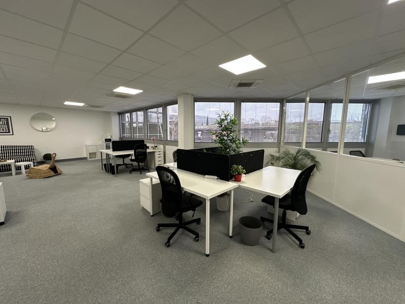 Bureau - 105 m²