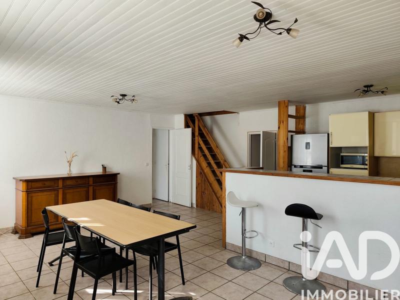 Maison - 183 m² - 8 pièces