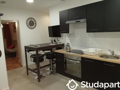 Chambre - 16 m² - 1 pièce