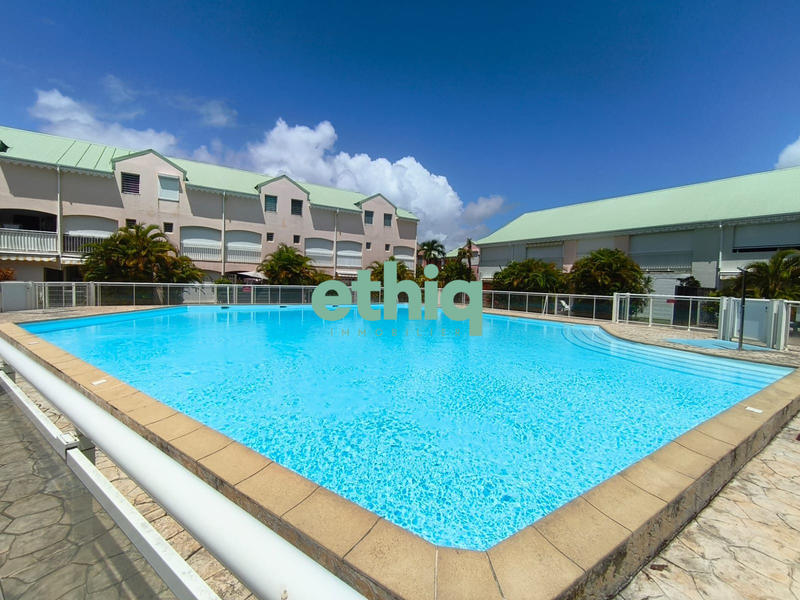 Maison - 106 m² - 4 pièces