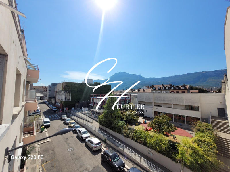 Appartement - 53 m² - 2 pièces