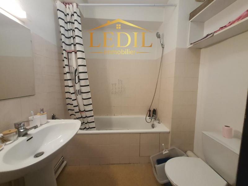 Studio - 21 m² - 1 pièce