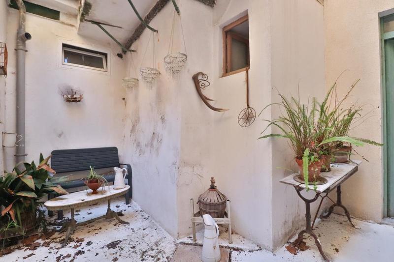 Immeuble - 224 m² - 9 pièces