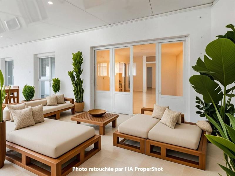 Maison - 90 m² - 5 pièces