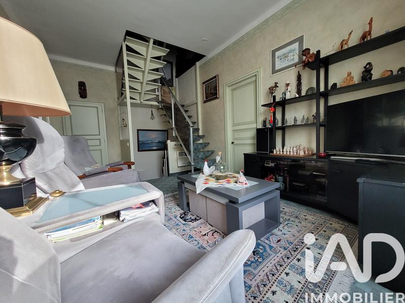 Maison - 104 m² - 7 pièces